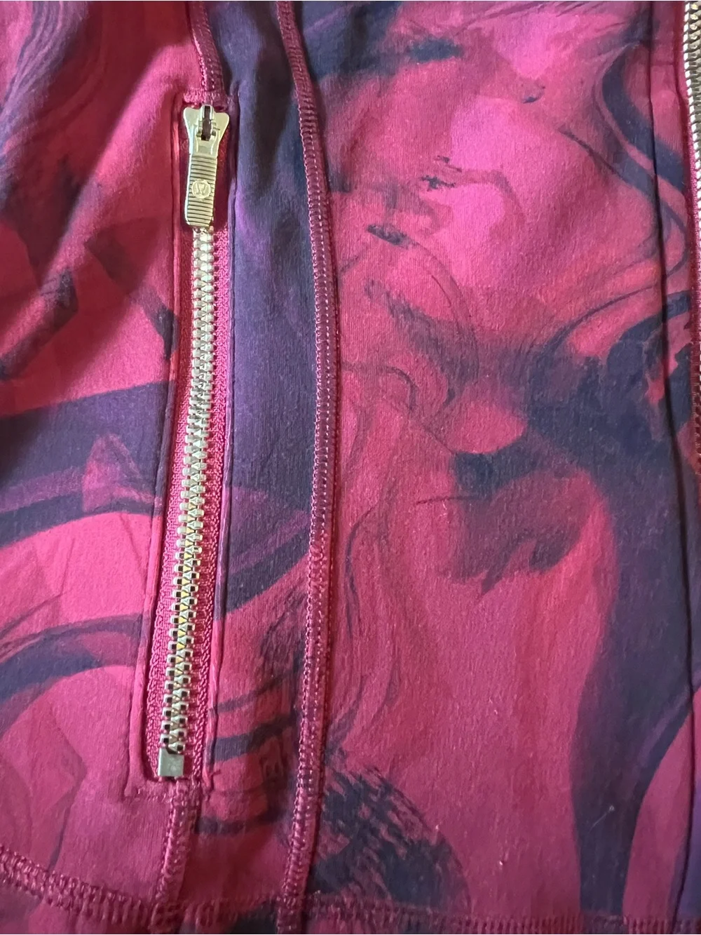 lululemon athletica lightweight athletic
